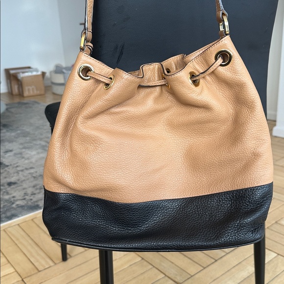 Michael Kors Leather Shoulder Bag - Picture 2 of 6